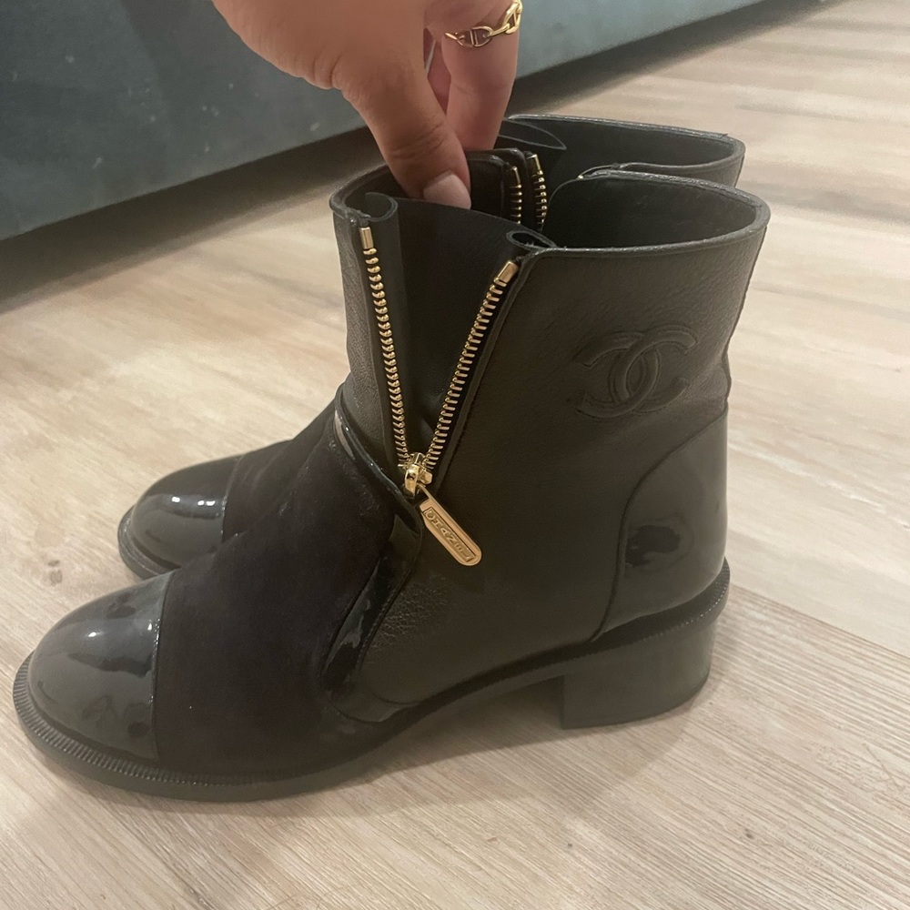 Chanel ankle boots size 8 - Picture 1 of 9